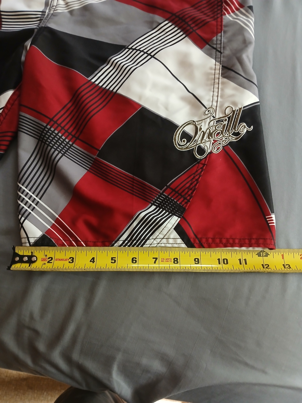 O'Neill Red Black Gray Plaid Board Shorts - Picture 5 of 8